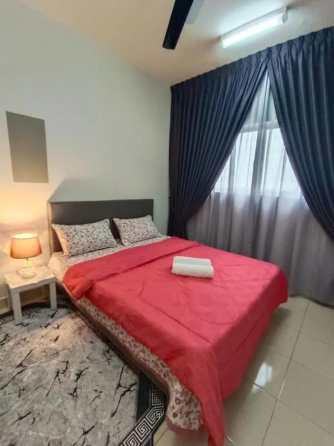 E. R Homestay 3R2B Nearby Klia Sepang